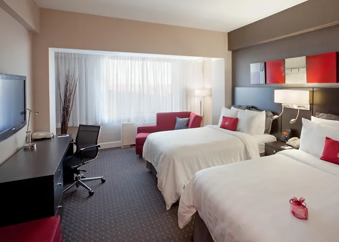 Armon Plaza Montreal Airpt, Trademark Collection By Wyndham